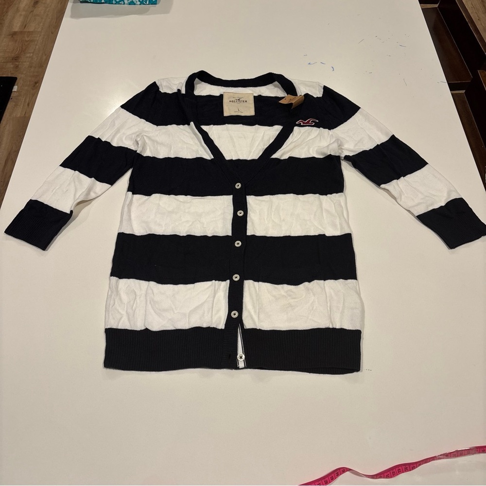 Hollister Women's Dark Blue & White Striped Button-Front Cardigan Sweater